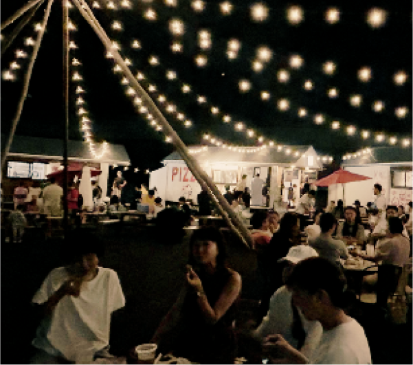 野外フードコート/BEER＆WINE GARDEN